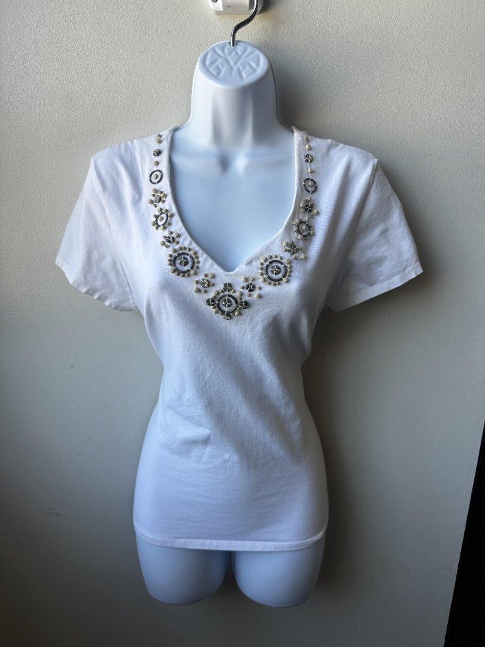 Ruby Rd White Embellished V Neck Cotton Stretch Short Sleeve Tee Top Womens L